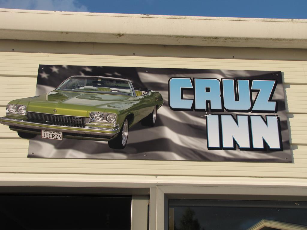 Cruz Inn Featherston ภายนอก รูปภาพ